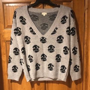 POL skull sweater
